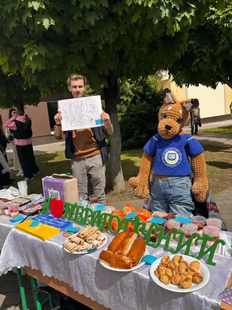 Студенти Франківська зібрали понад 220 тисяч гривень на дрон для воїна-випускника
