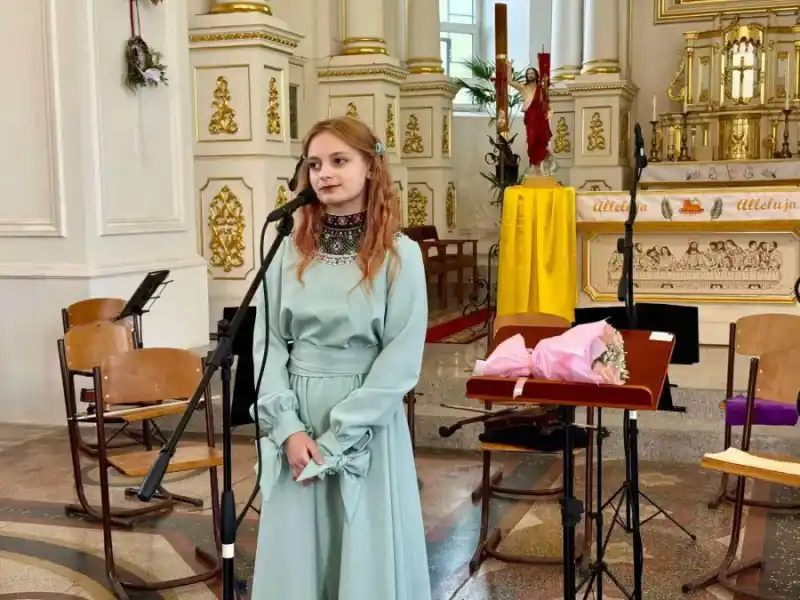 Оперне майбутнє з Калуша: як 15-річна Тетяна Фомінська підкорює сцену Оперне майбутнє з Калуша: як 15-річна Тетяна Фомінська підкорює сцену