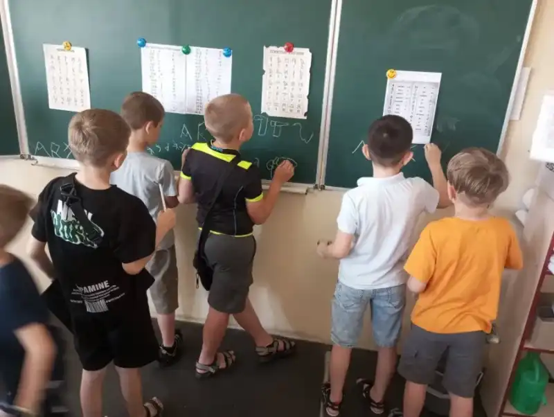 Наука, казки й музика: чим живуть пришкільні табори Калуша влітку